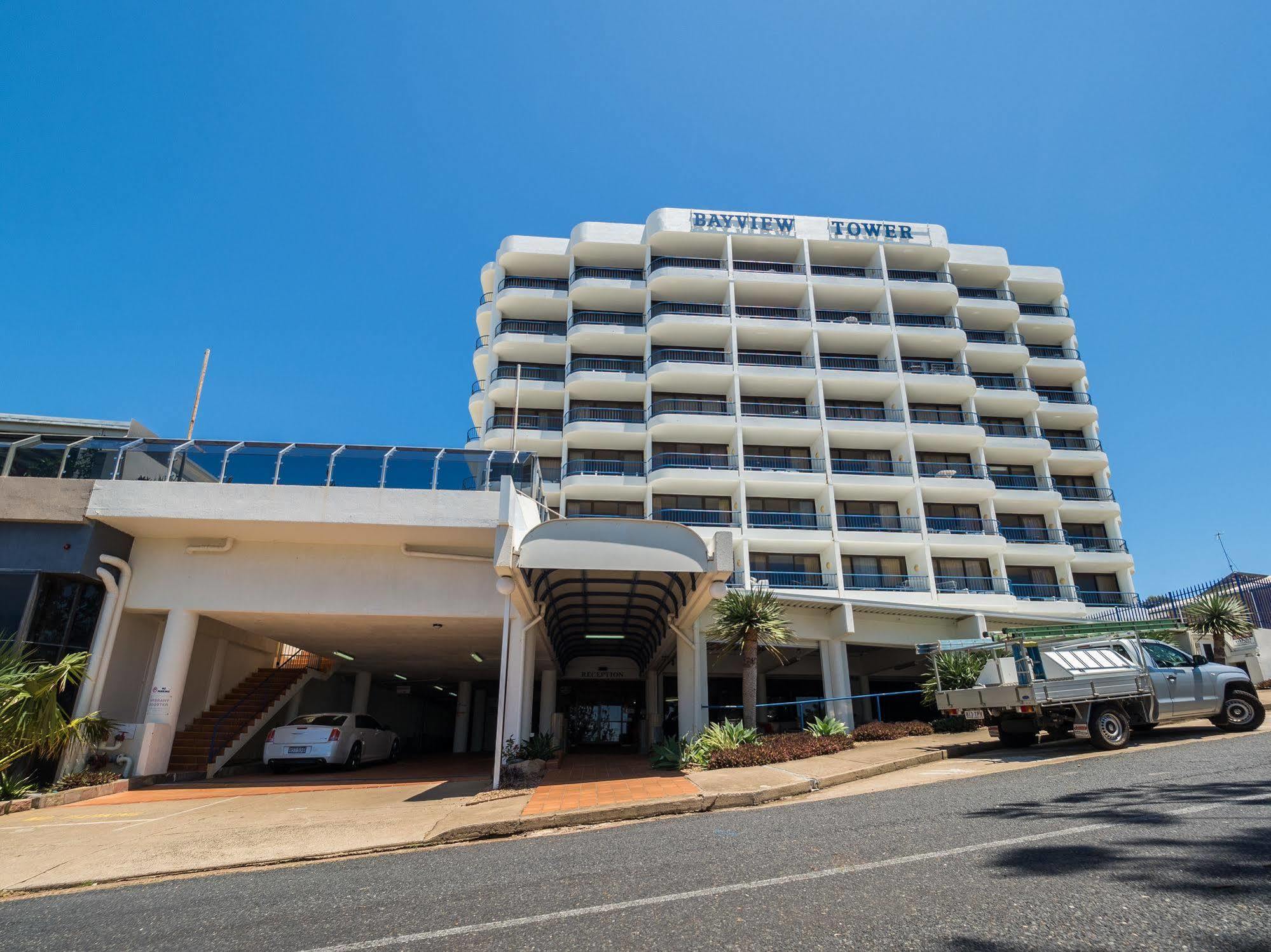 Bayview Tower 3*